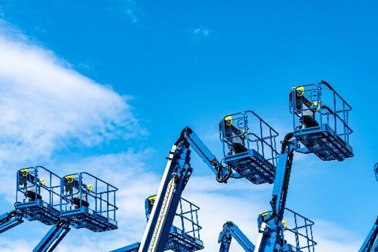 hydraulic pumps for lifting and transportation 3